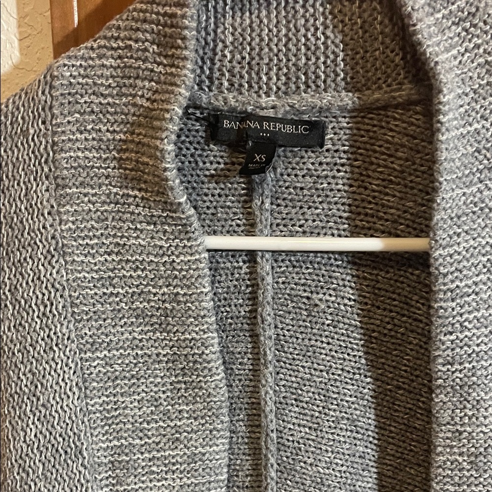 Banana Republic Gray Knit Cardigan